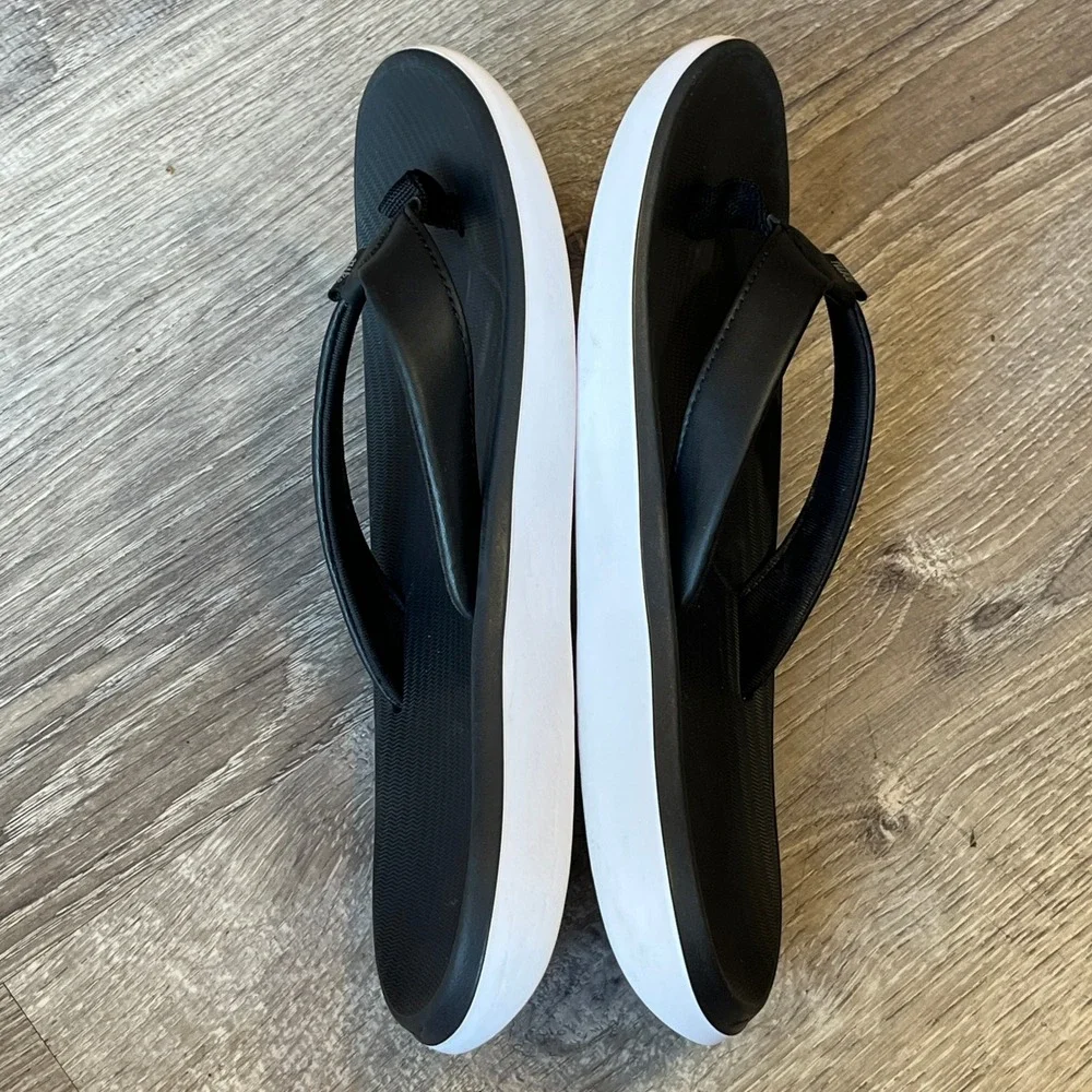 Nike Solay Thong Womens Flip Flop Sandals Black White AO3622-002 Size 7